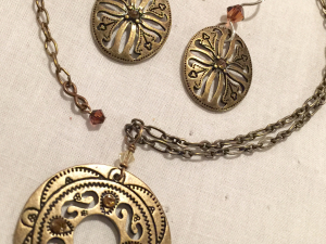Carolyn's Vintage Assemblage Set Carolyn's Vintage Assemblage Set
